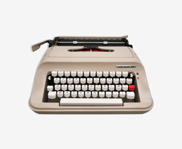 Underwood typewriter 319 beige revised ribbon new