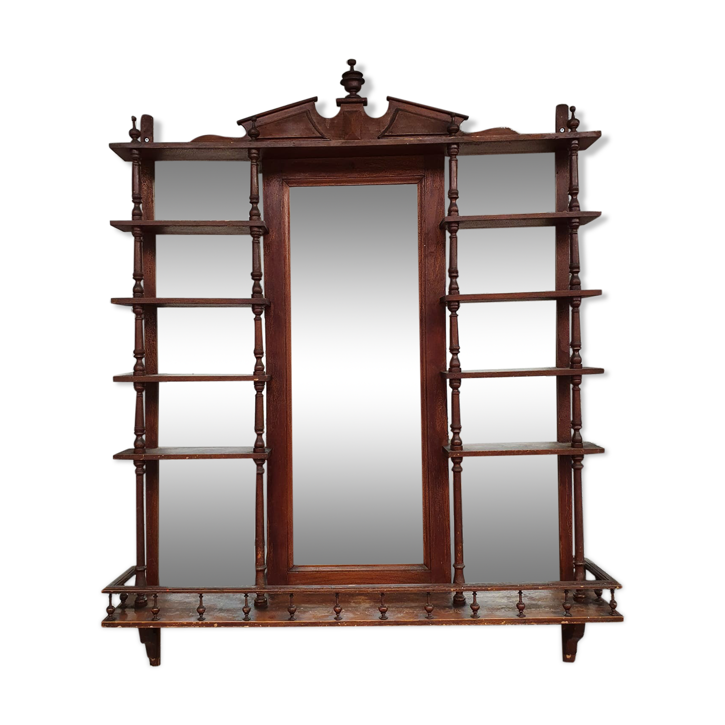 Estaminet rear countertop