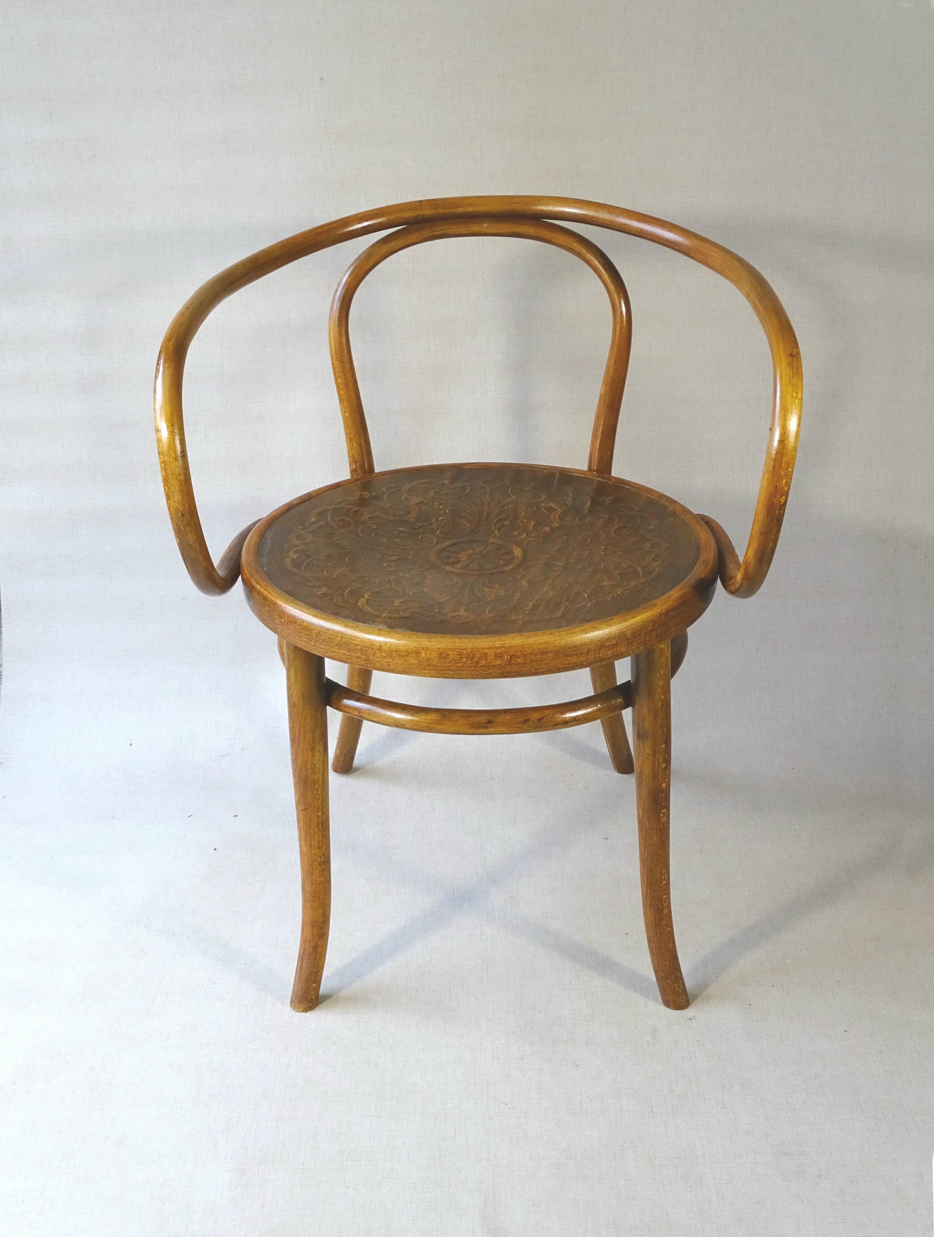 Fauteuil B9 Le Corbusier par Thonet 1925