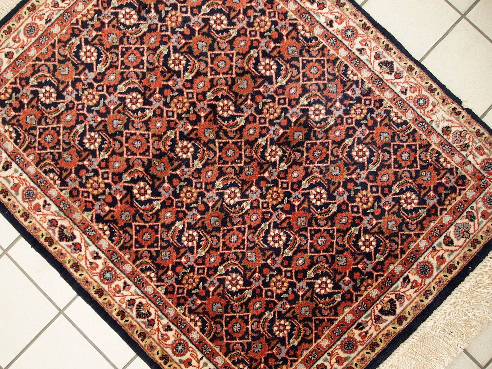 Tapis Indo-Tabriz Vintage Indien, Années 1980, Élégance Artisanale