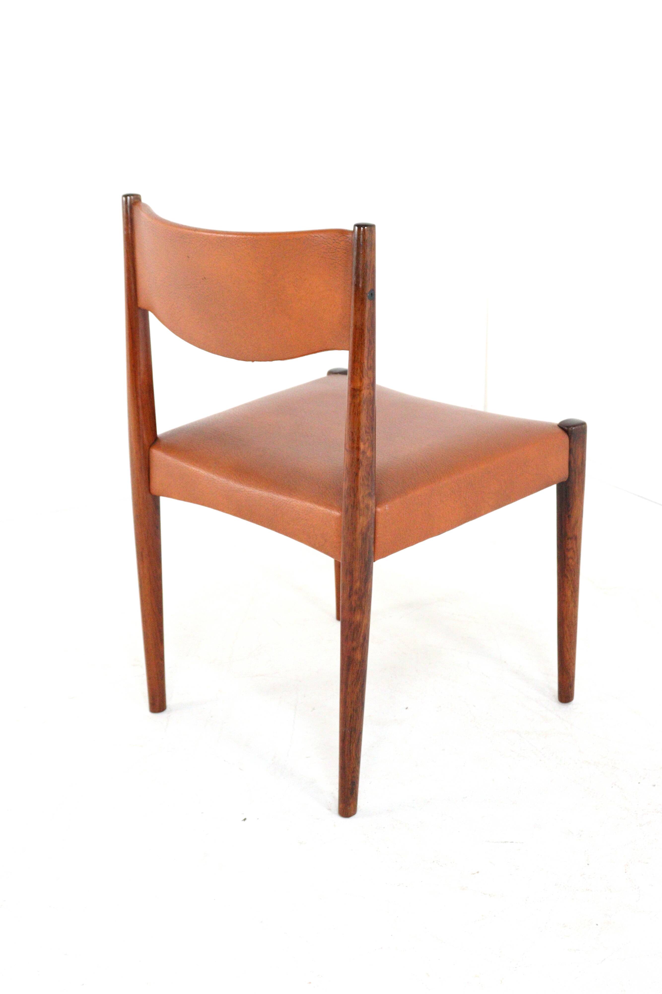Set of 6 rosewood dining chairs 'Cellemuiden'
