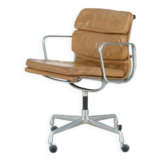 Soft Pad par Charles & Ray Eames pour Herman Miller - 1970s