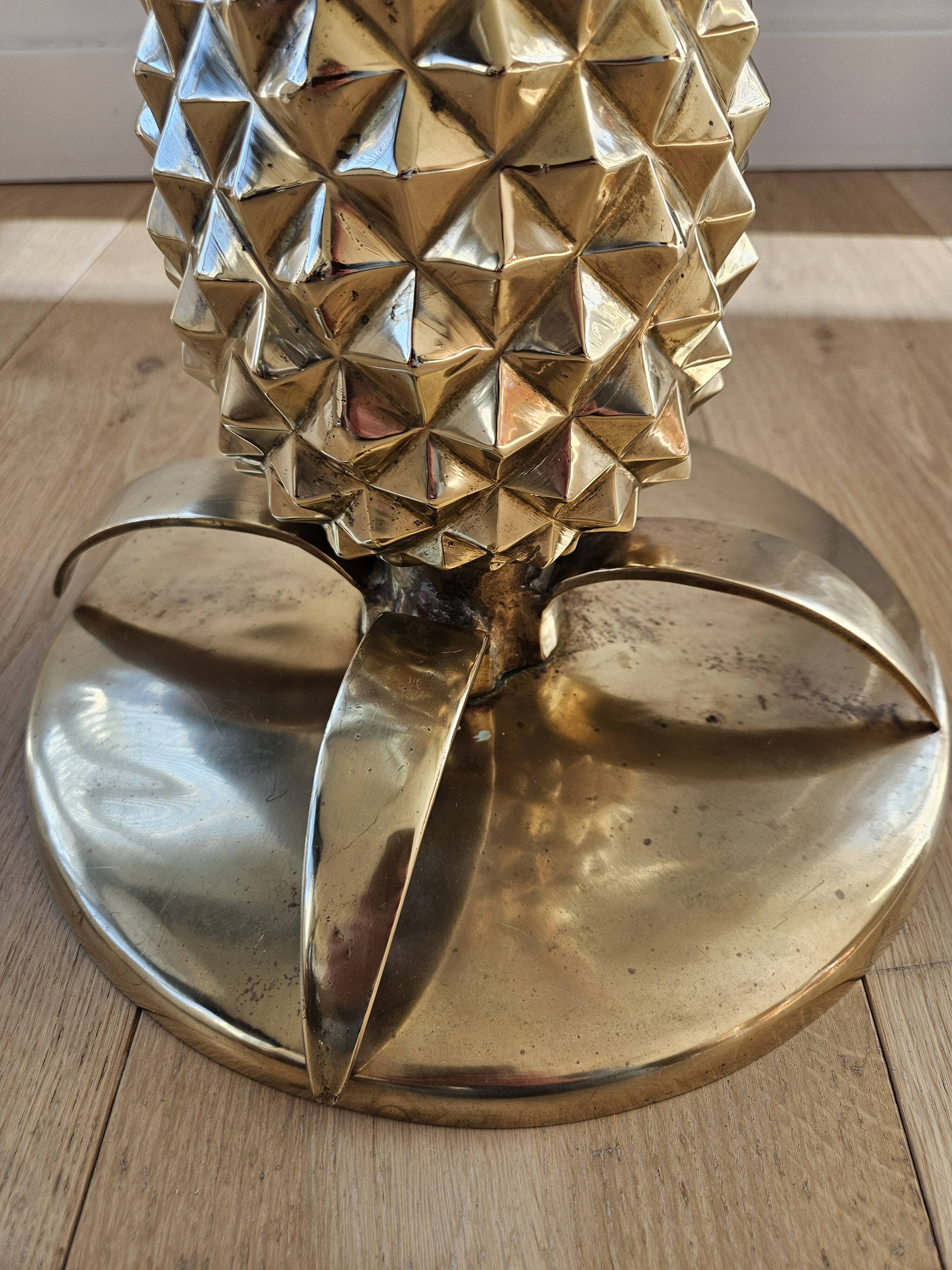 Table Hollywood Régence Ananas, Paris, Francfort