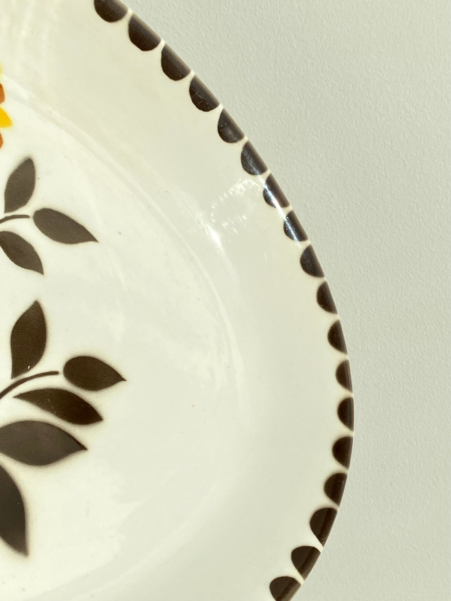 Oval serving dish - floral patterns