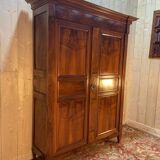 Armoire en noyer et chêne Louis XVI - Directoire