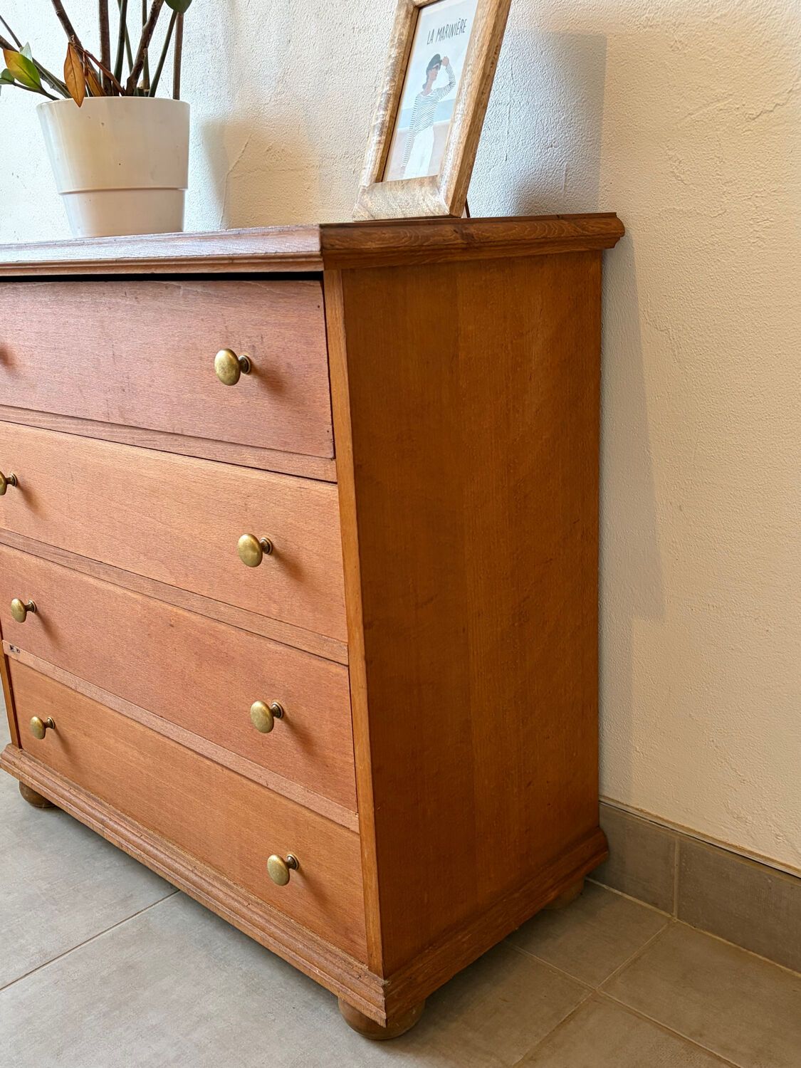 Commode vintage