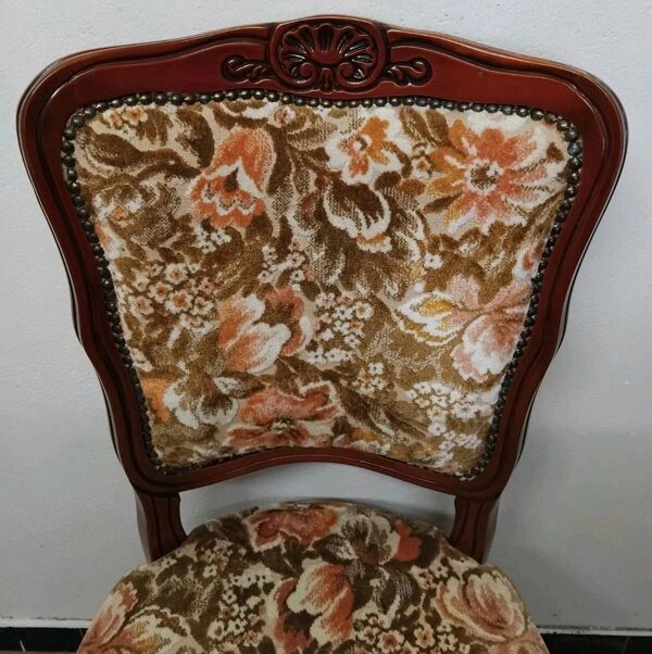 Chaise Style Louis XV En Bois Et Tissu Fleuri
