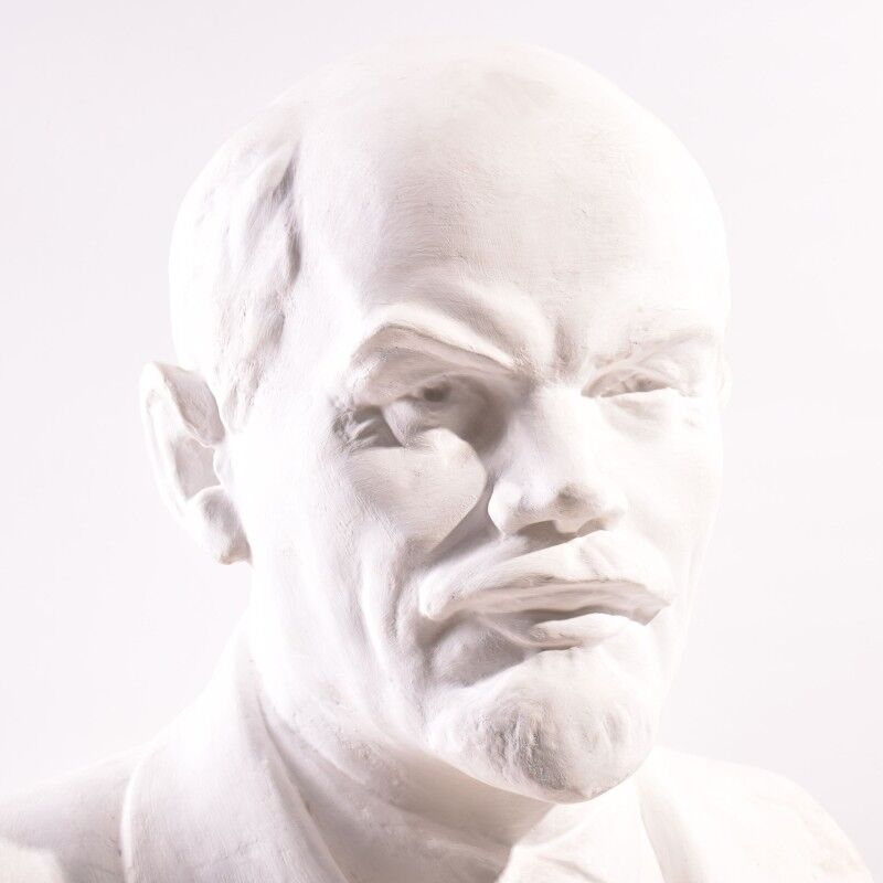 Vintage bust vladimir lenin