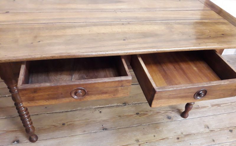 Walnut farmtable, 19th