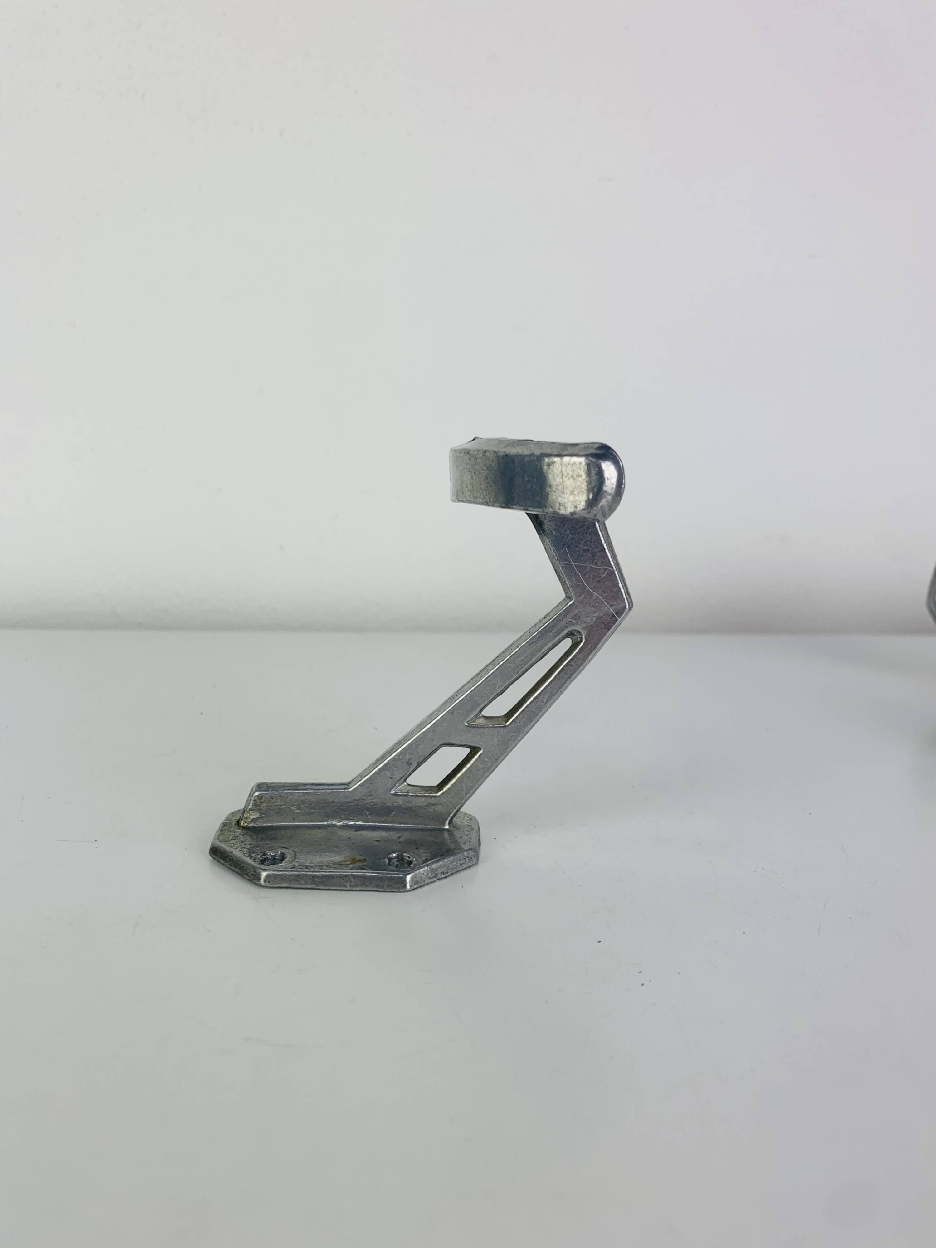 4 wall hooks in aluminium, 1950s