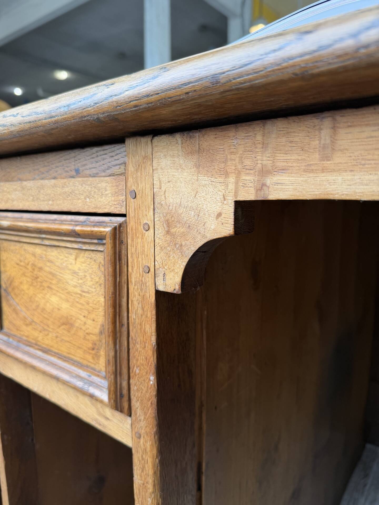 Counter or desk in oak from the 1950s.