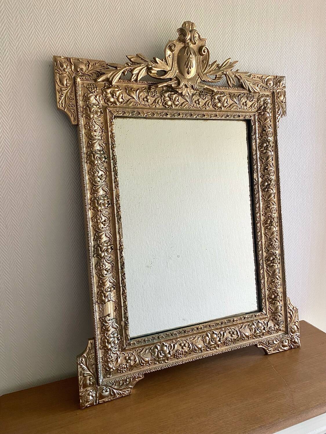 Large gilded patinated Louis XV mirror