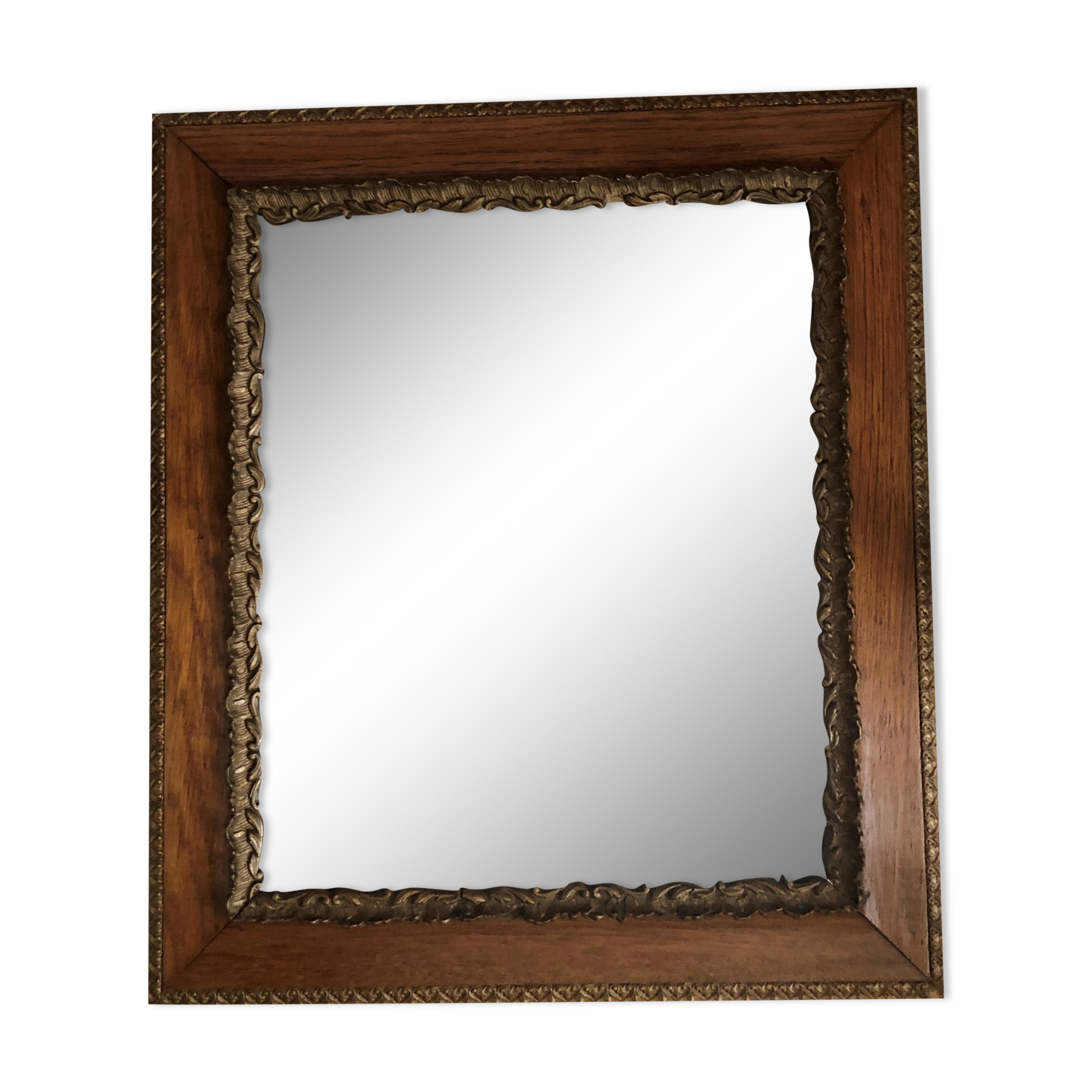 Carved wooden mirror 47x54cm