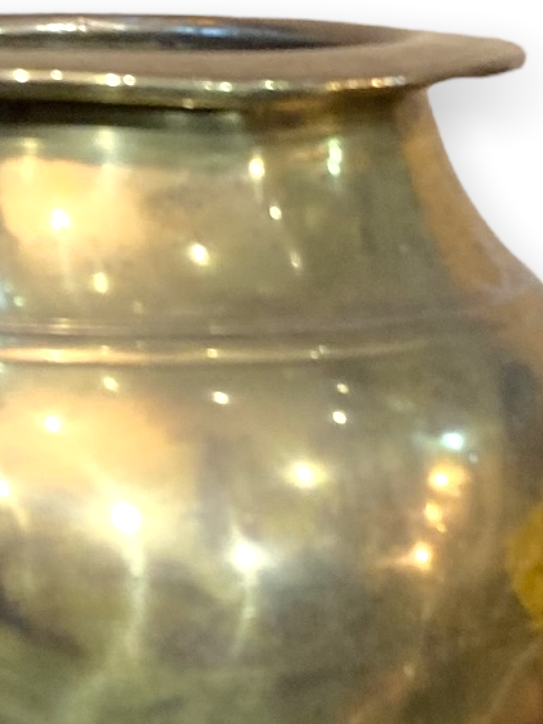 Indian bronze pot