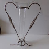 Vase sur socle