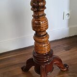 Marquetry pedestal table