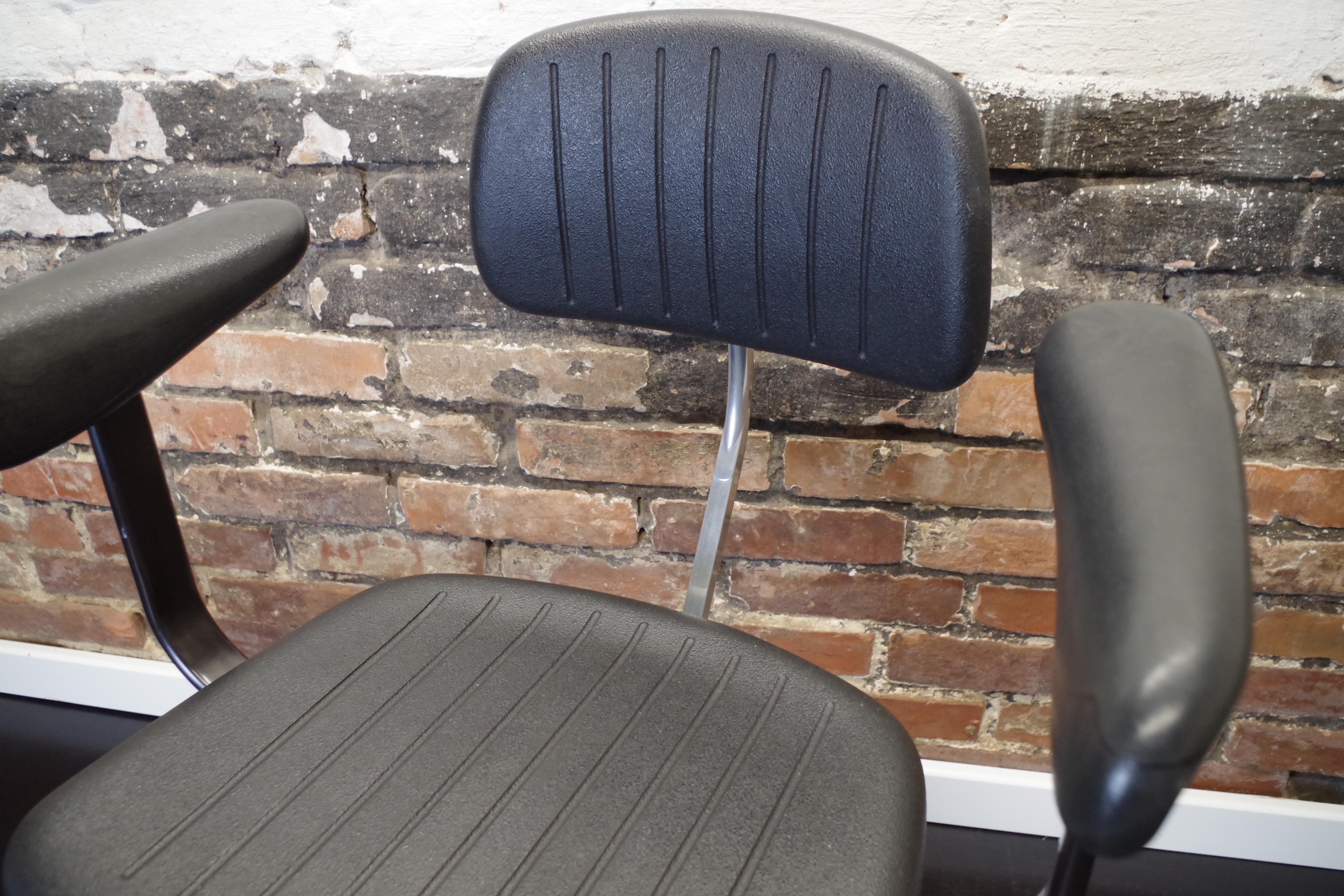 Office chair Kevi Denmark Fritz Hansen 90s