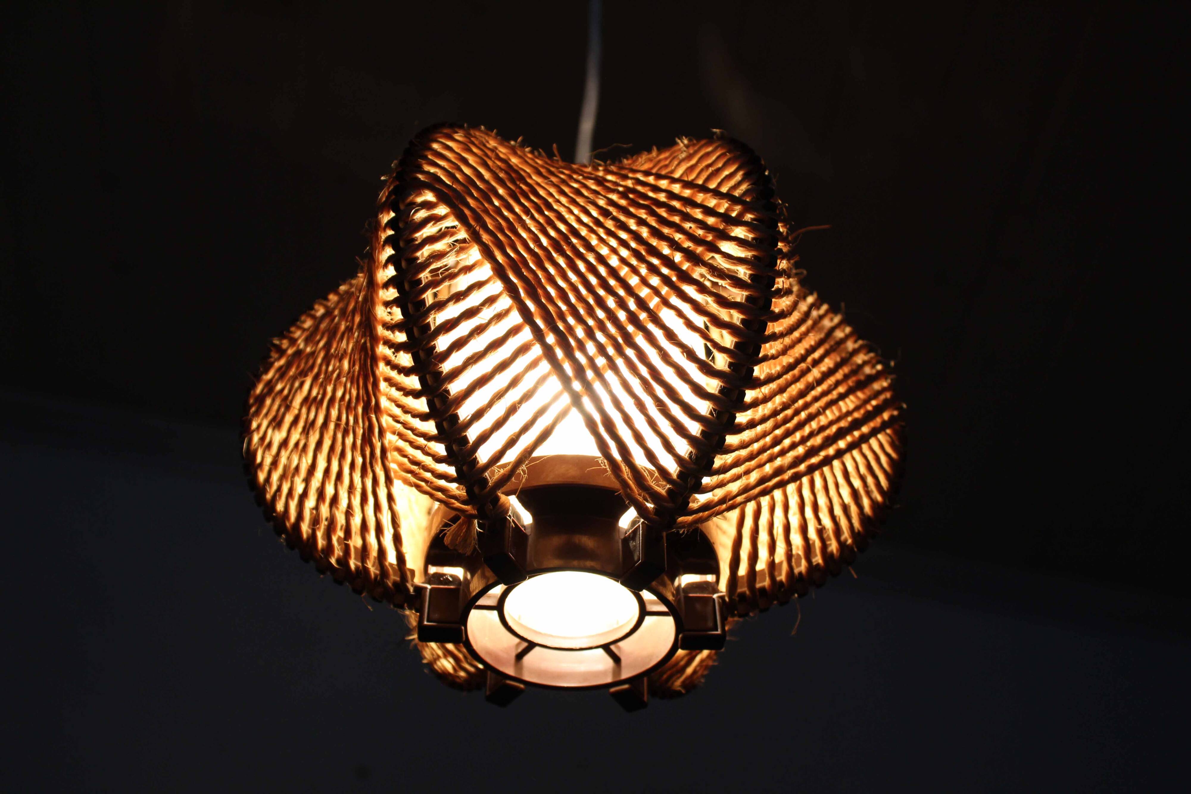 Rope and plastic suspension