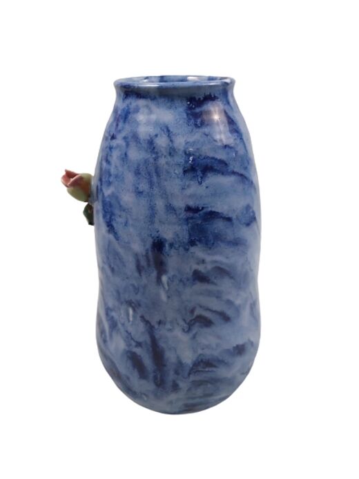 Chinese vase in polychrome glazed terracotta.