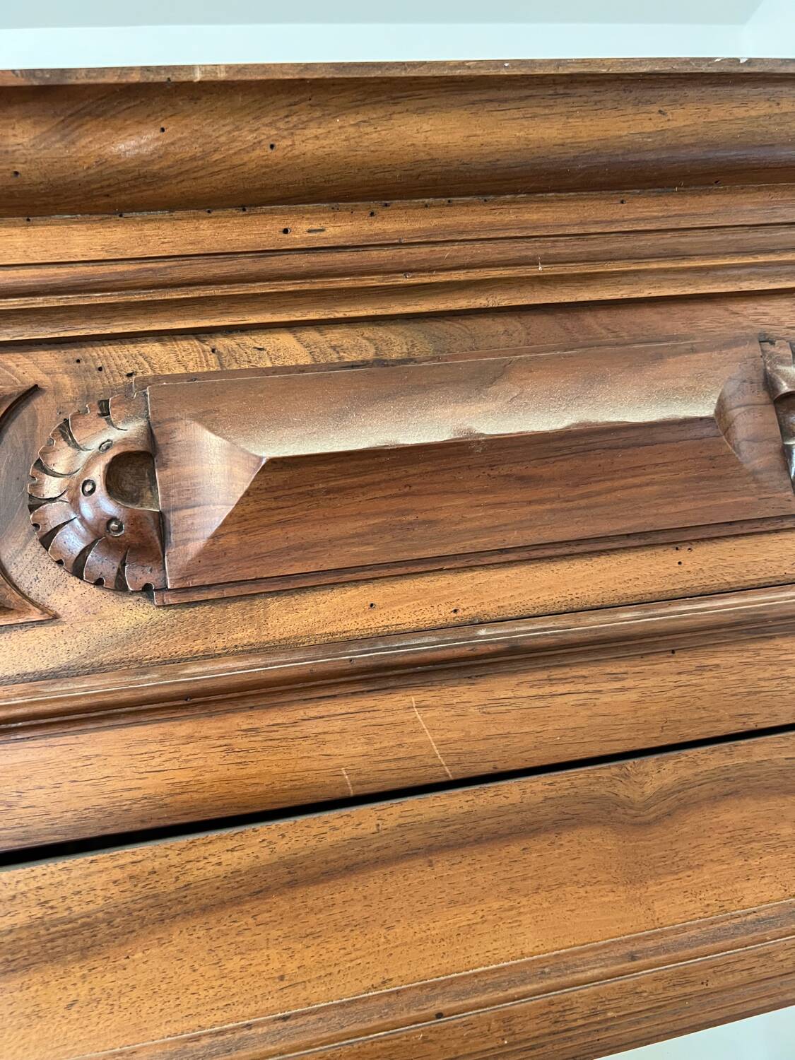 Bonnetière, lingère