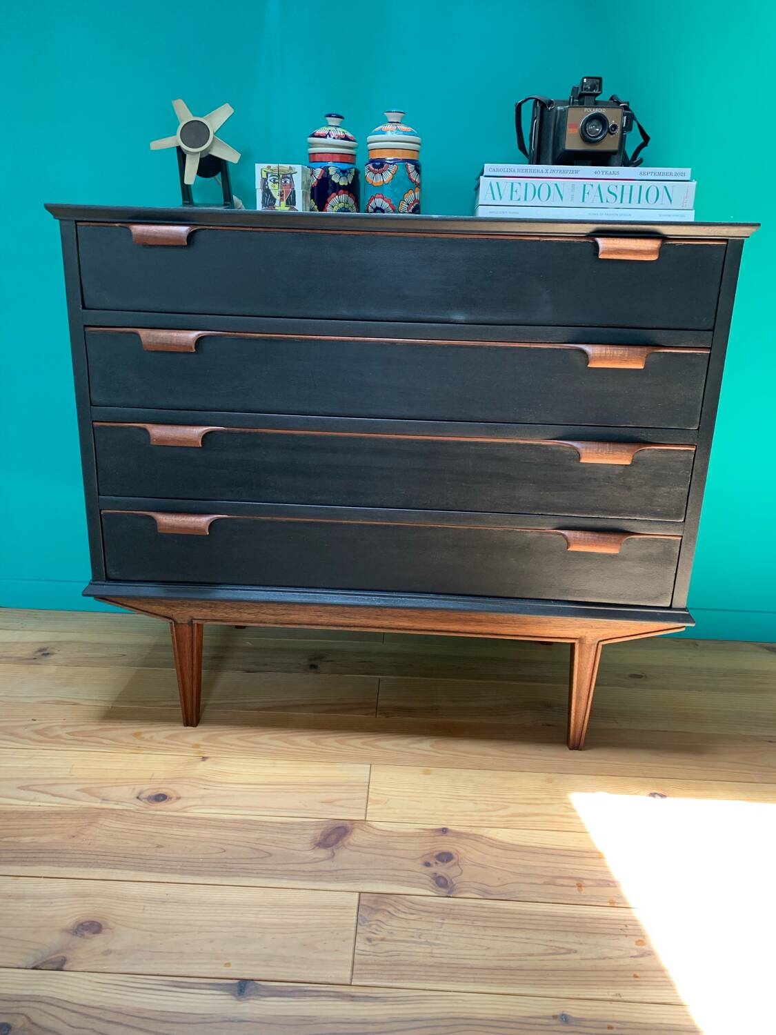 Vintage Scandinavian chest of drawers