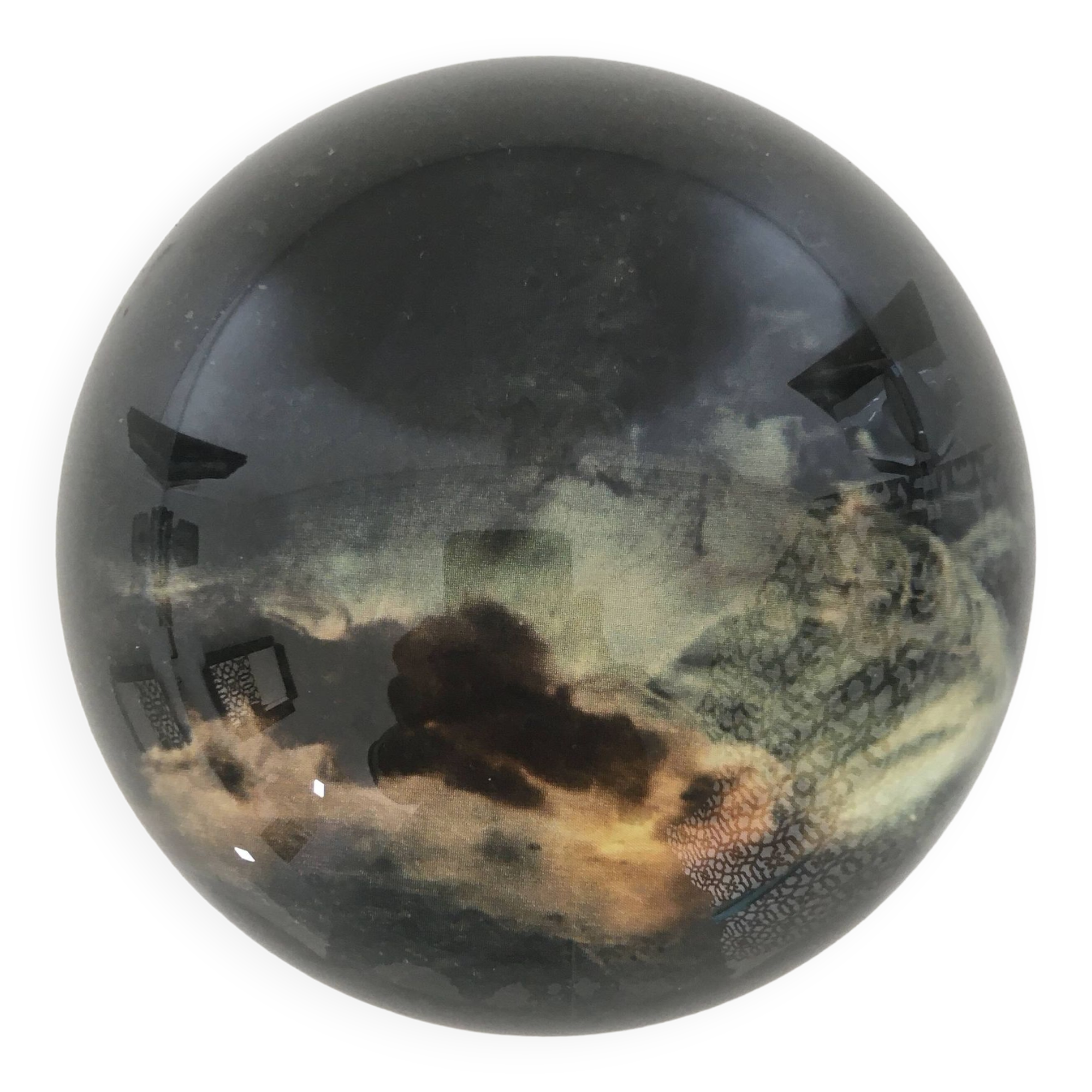 Sulfur paperweight with cloud decor