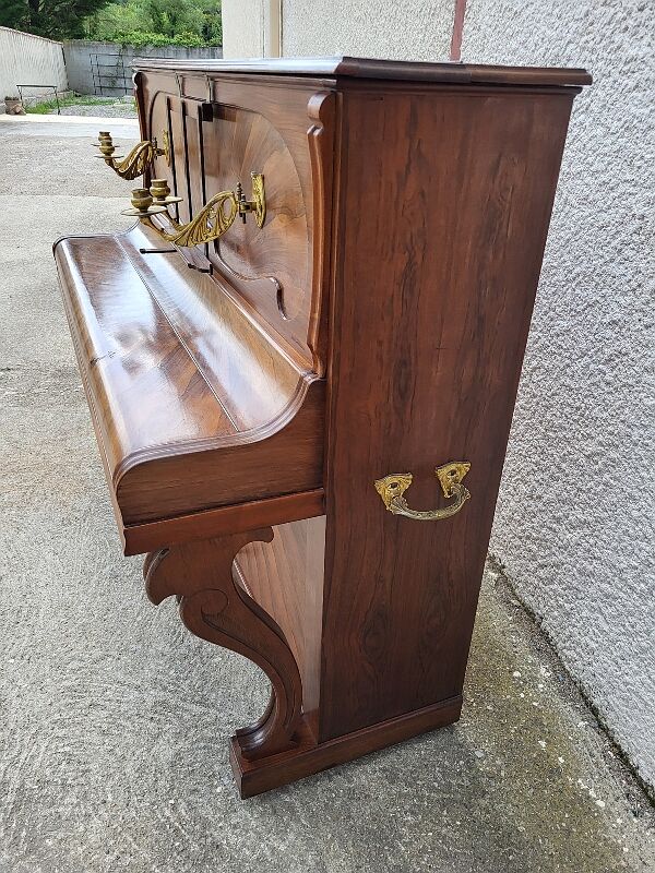 Old piano gaveau paris