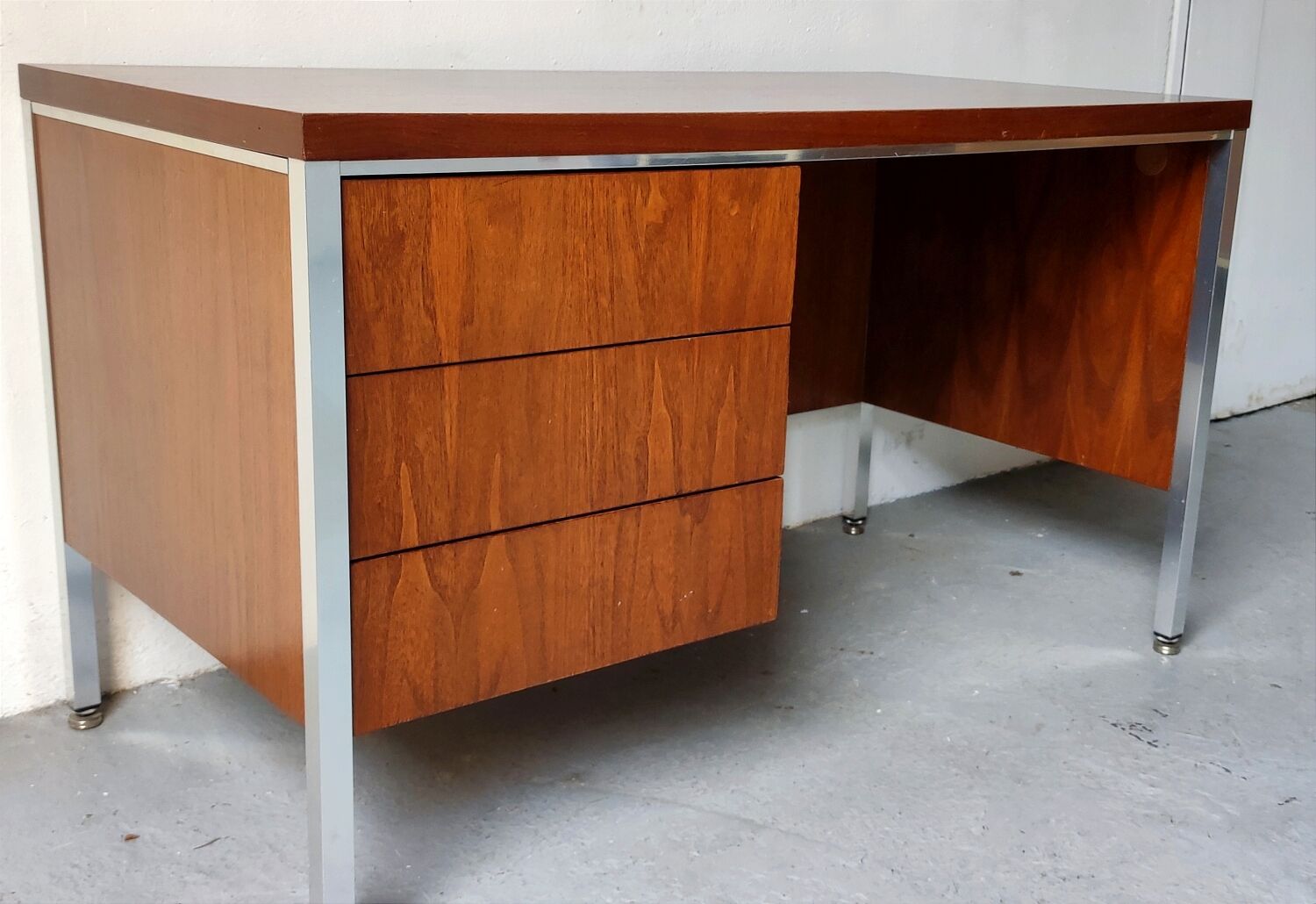 Bureau enfant de Georges Fridman EFA année 70