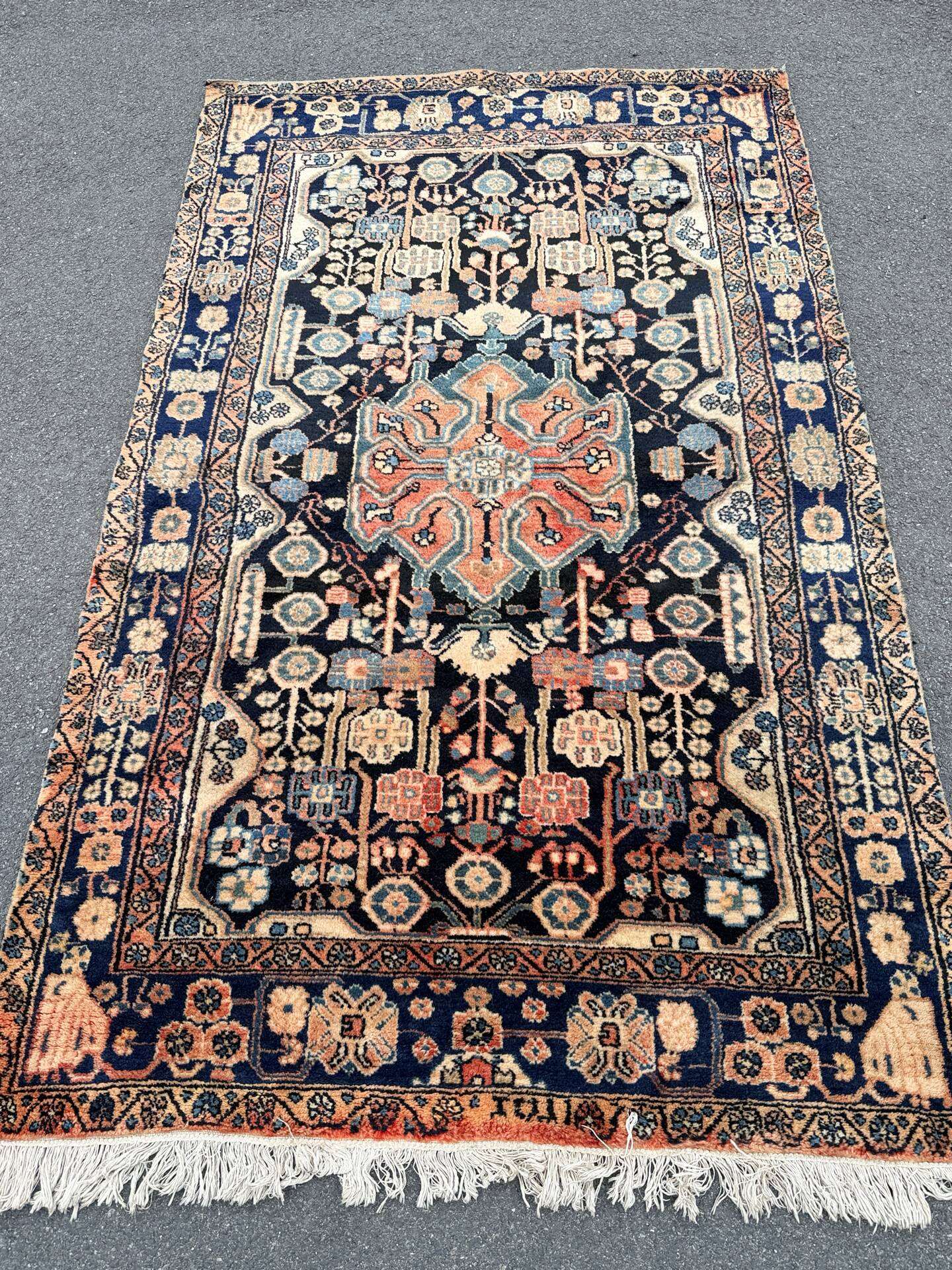 Magnifique tapis ancien persan Nahavand noué main