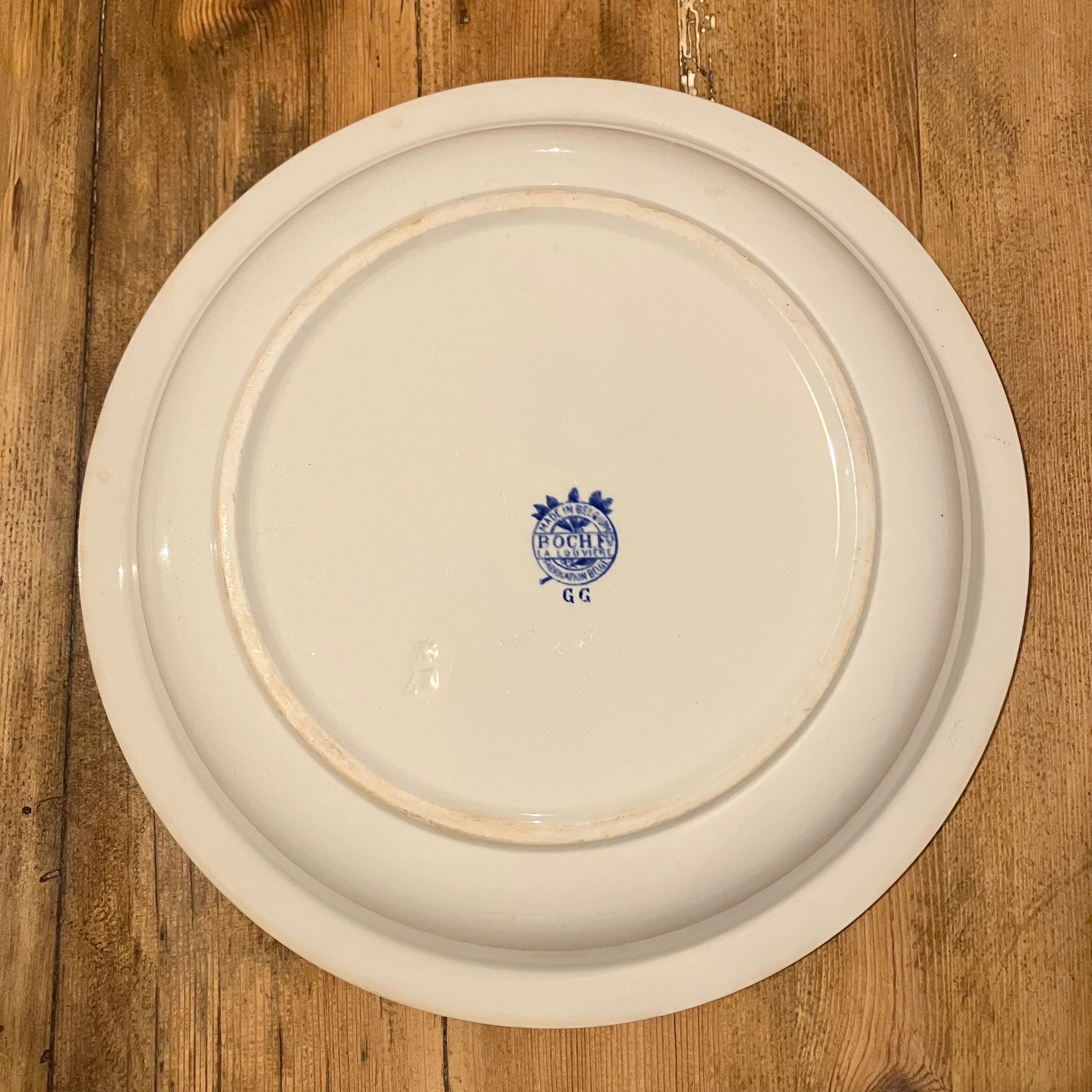 Hollow dish Boch Frères La Louvière