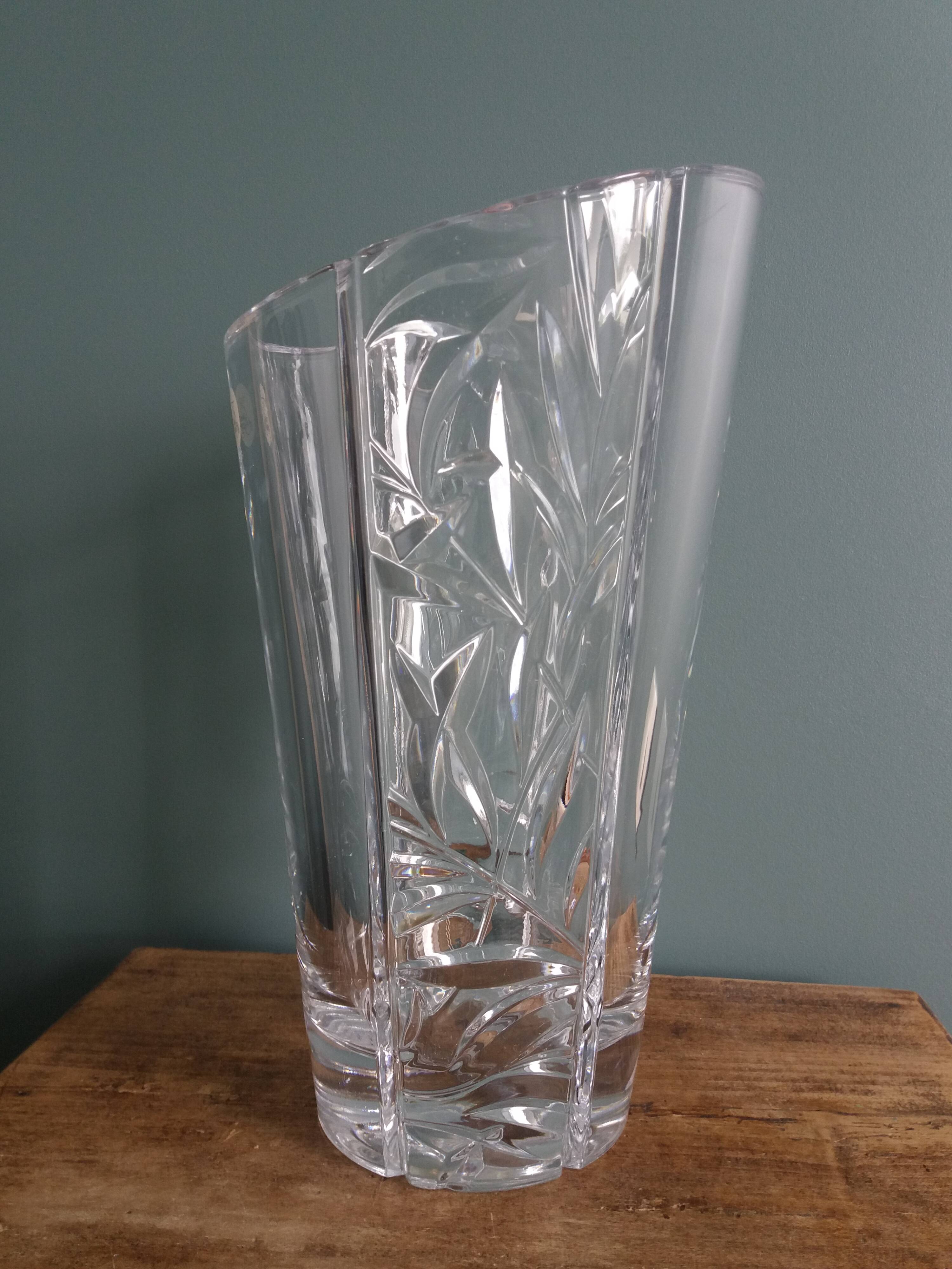 Arques crystal vase