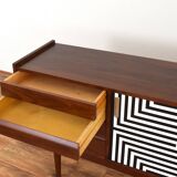 Enfilade Op-Art Mid-Century en Noyer Peint à la Main de Bytomskie Fabryki Mebli, 1960s.