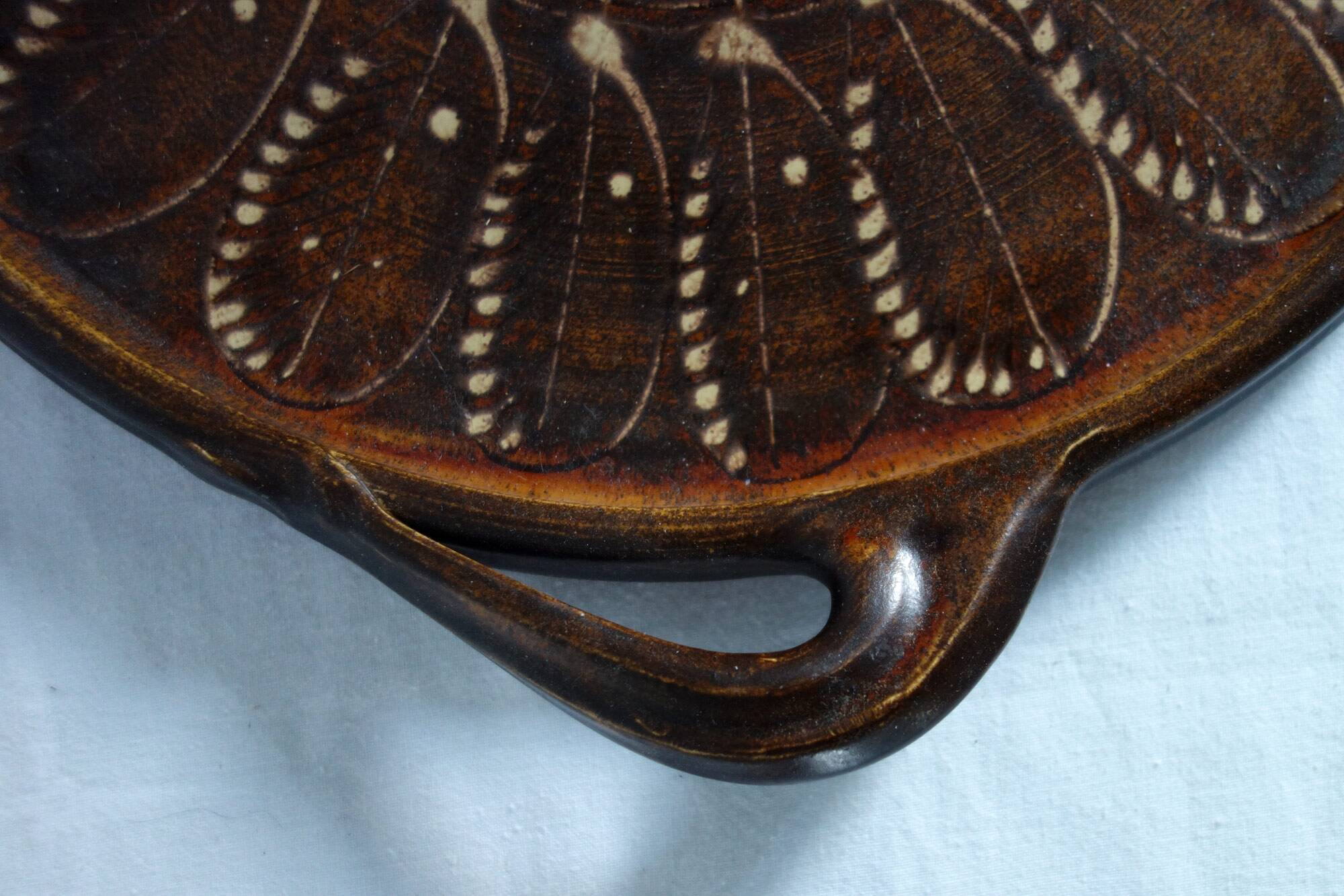 Large vintage platter in glazed pottery