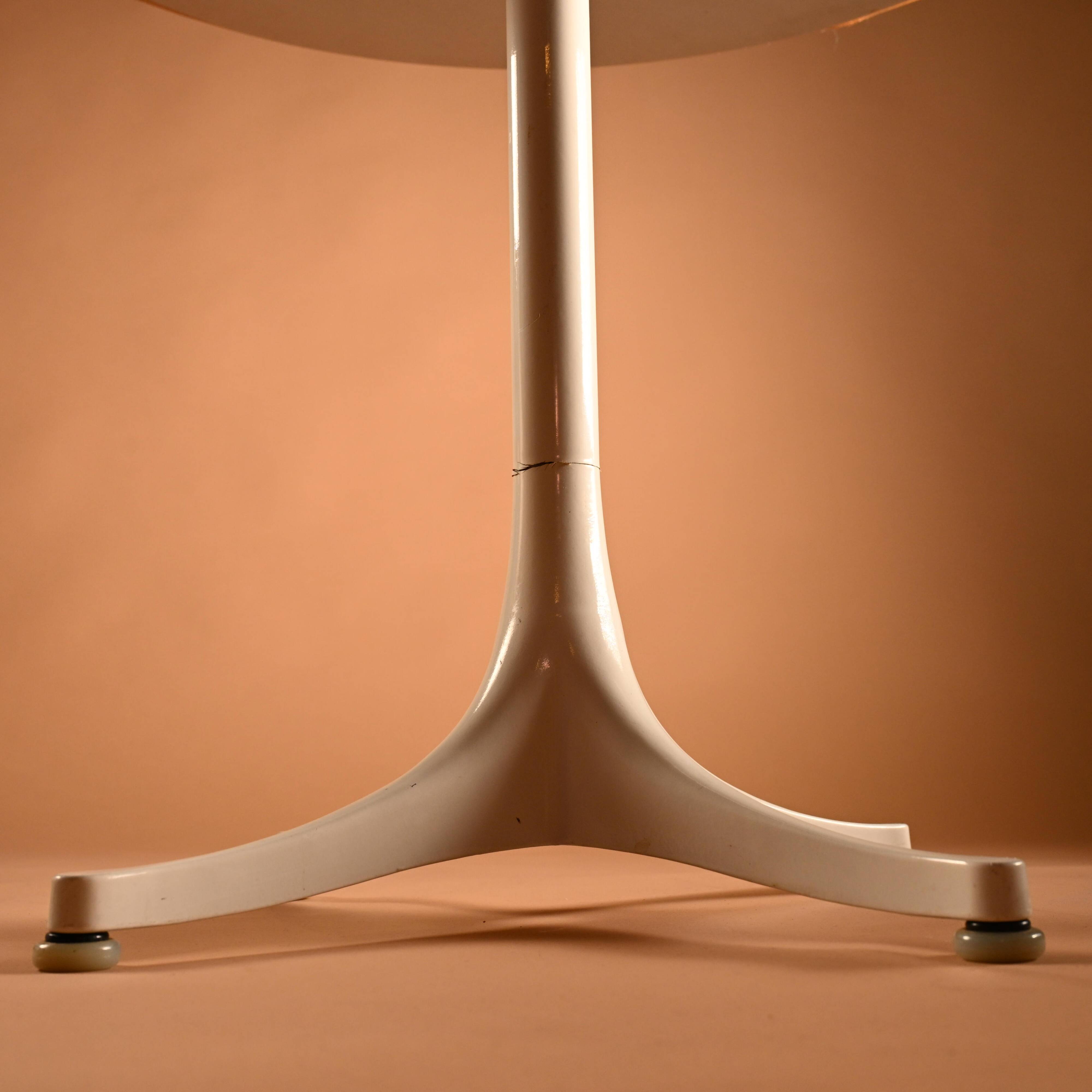 Table basse Georges Nelson pour Herman Miller