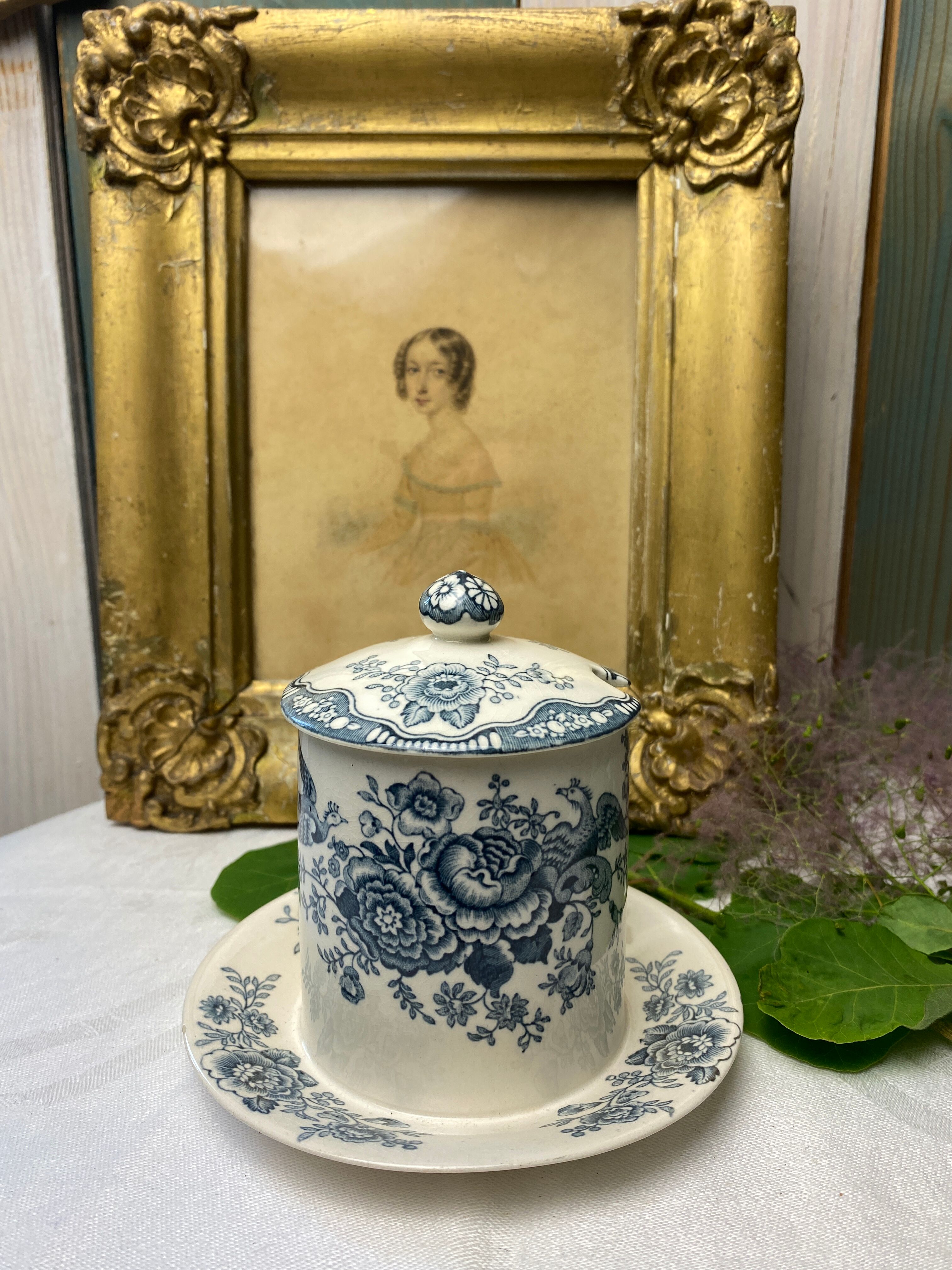 English earthenware jam stamped "Crown Ducal" old Bristol model