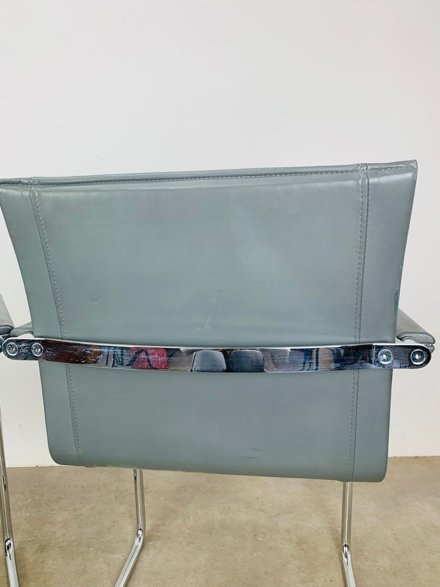Pair of Dialog armchairs by Walter Knoll for Art Collection, leather