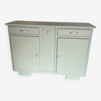 Low sideboard