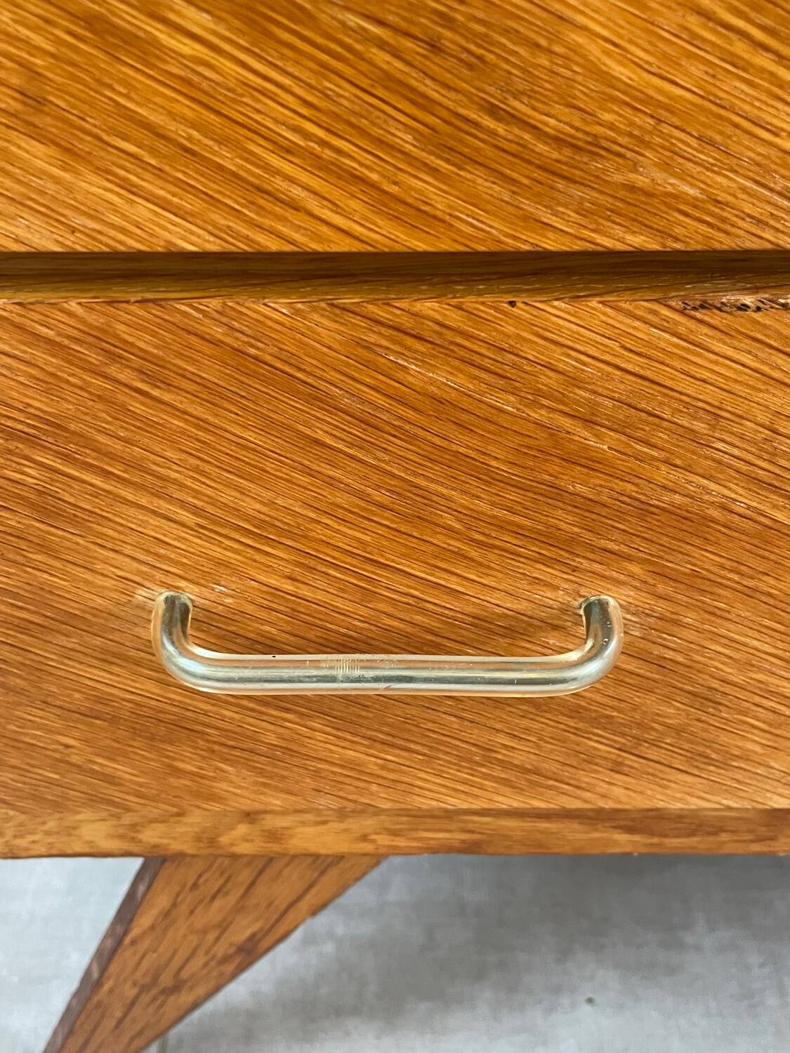 Charmante commode vintage en chêne