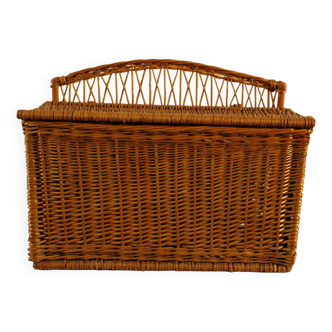 Wicker toy chest
