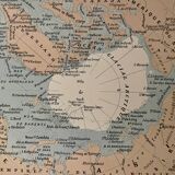 Lithograph map on the poles - 1900
