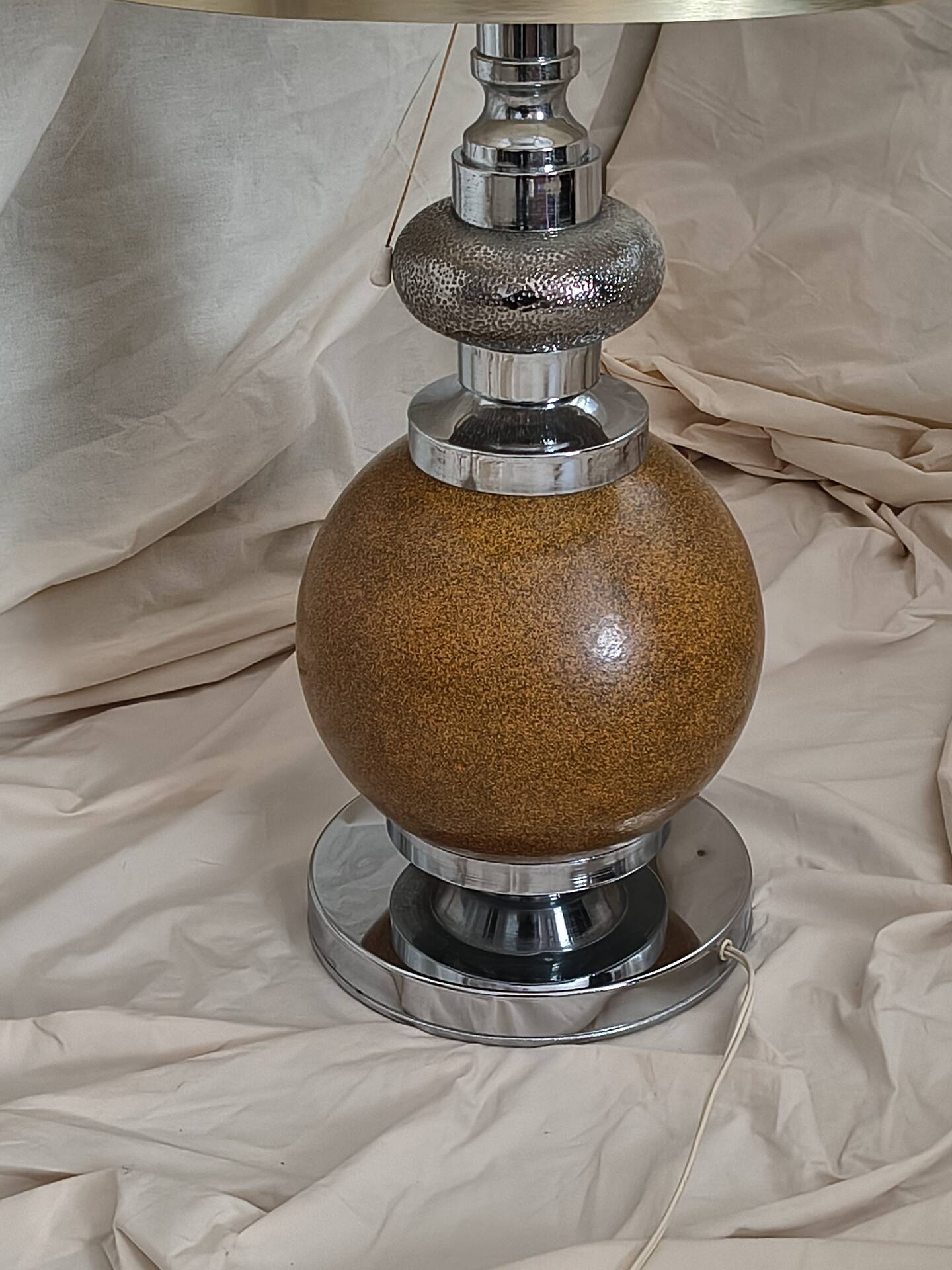 Vintage 1970 metal and ceramic lamp