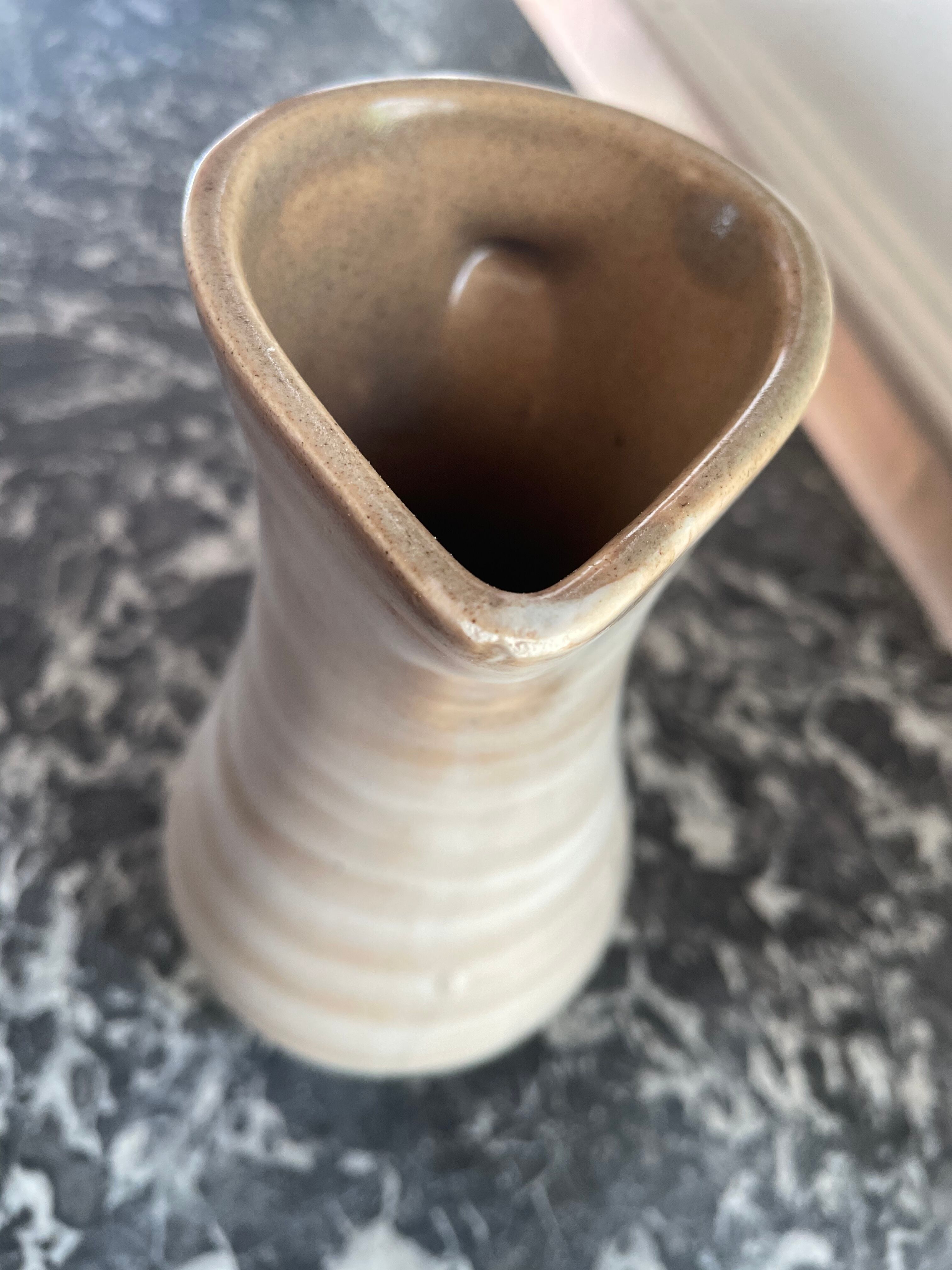 Niderviler skate pitcher