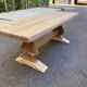 Grande table de monastère étroite décapée en chêne massif brut 200cm