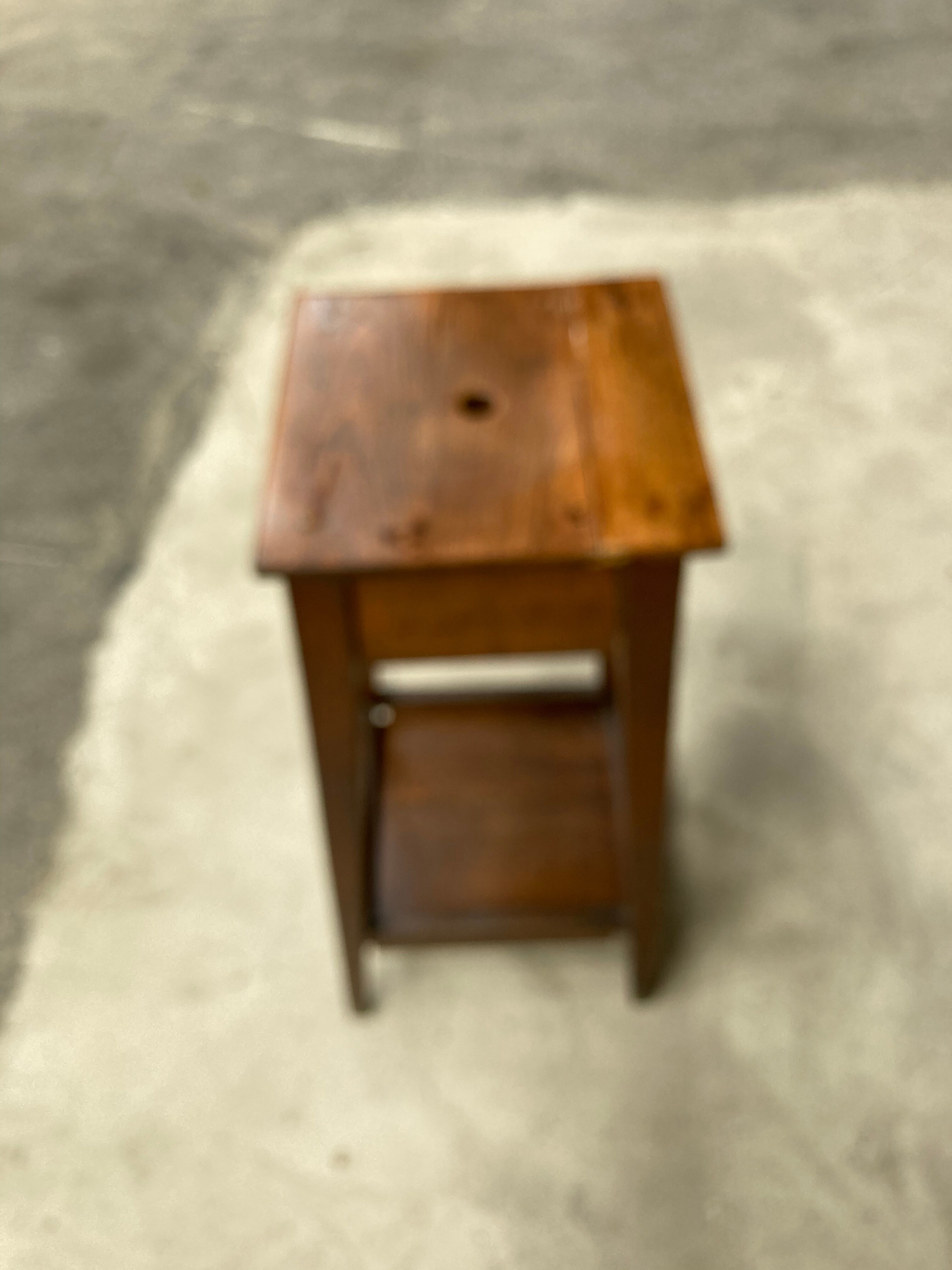 Tabouret en bois