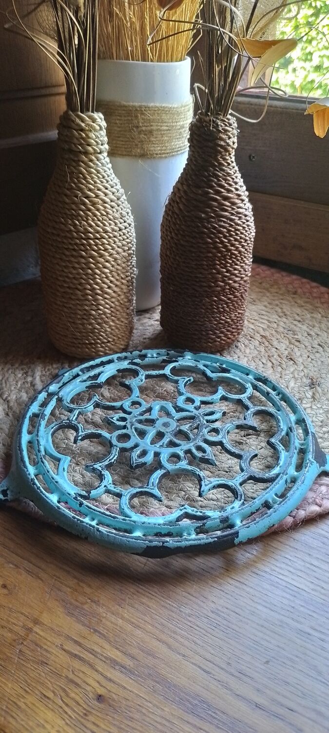 Vintage cast iron triflies