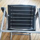 Paire de fauteuils LC1 par Le Corbusier