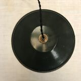 Workshop suspension in enamelled sheet metal