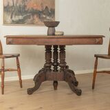 Classic Gründerzeit dining table from the 1900s