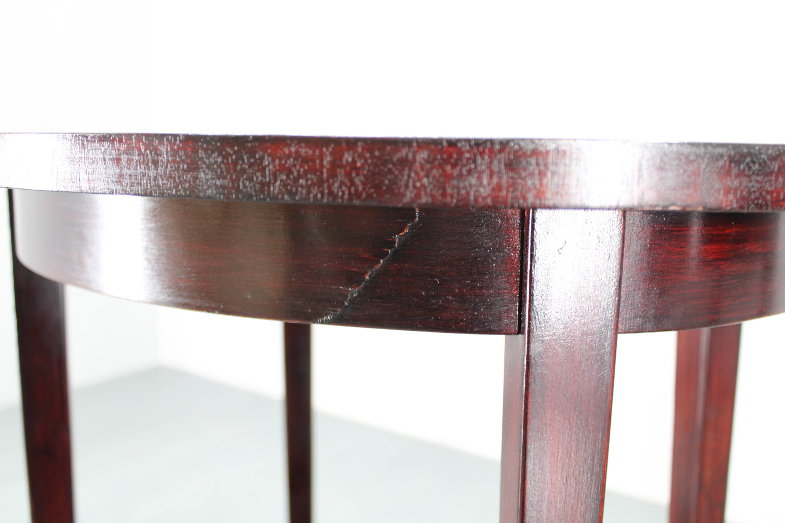 1930s pair of restored Thonet side tables No. 206, Czechoslovakia