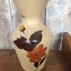 Ancien vase étrusque céramique beige décor fleurs émaillées
